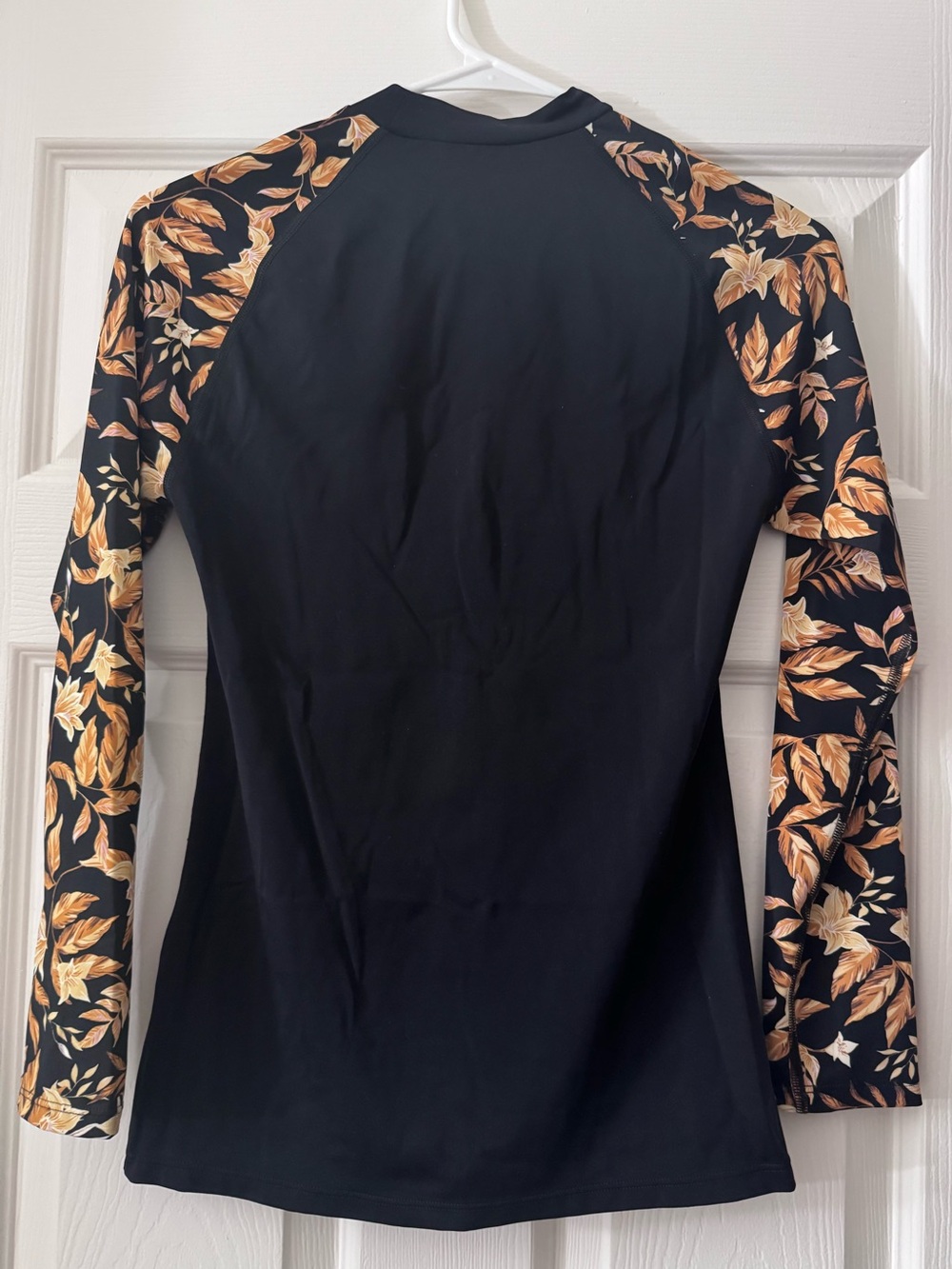 Rip Curl La Isla UPF 50+ Long Sleeve Rash Guard - Picture 4 of 5